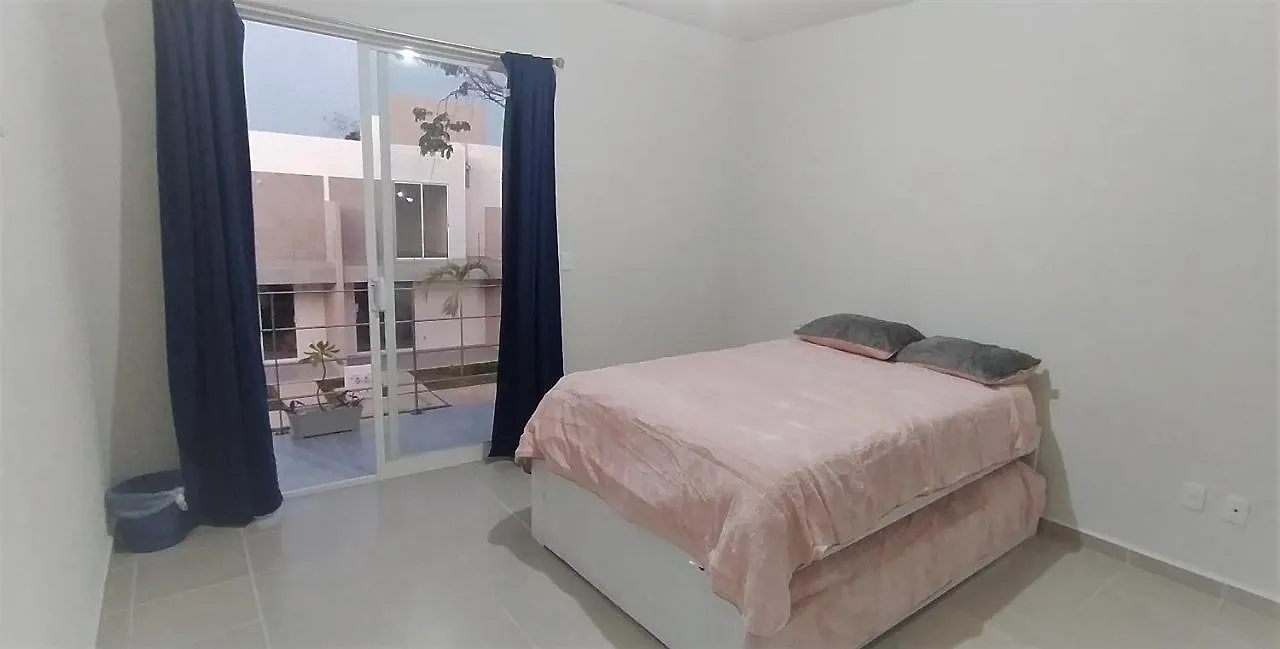 فيلا La Ceiba بلايا ديل كارمن 0*,  المكسيك